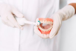 dantų protezavimas Dental P.R.O.